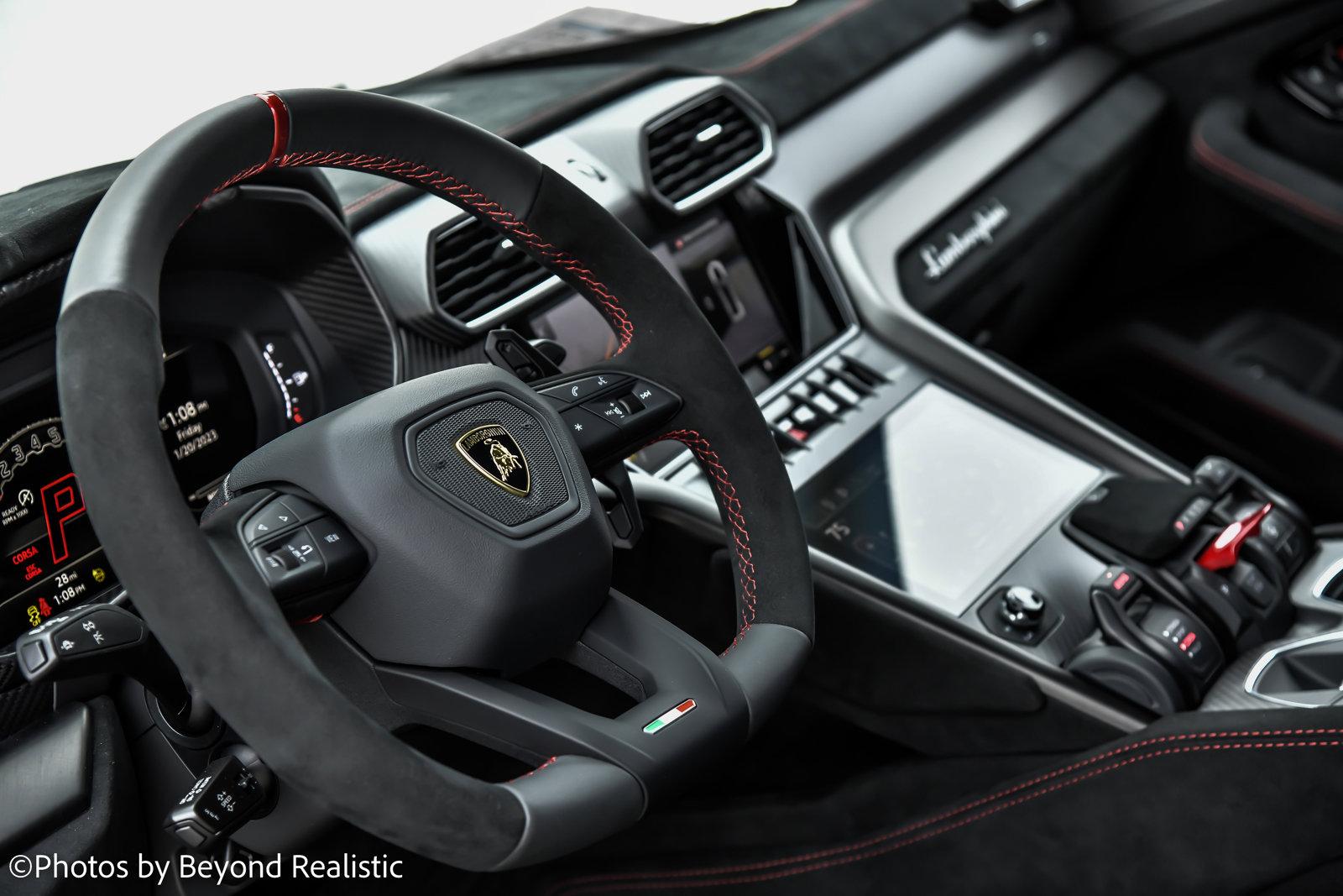 2023 Lamborghini URUS Performante - Sound, interior and Exterior Details 